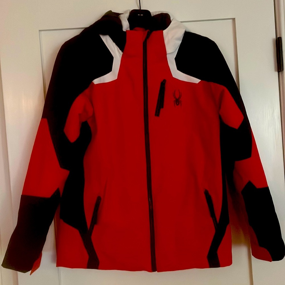 Boys Spyder ski jacket barley used!